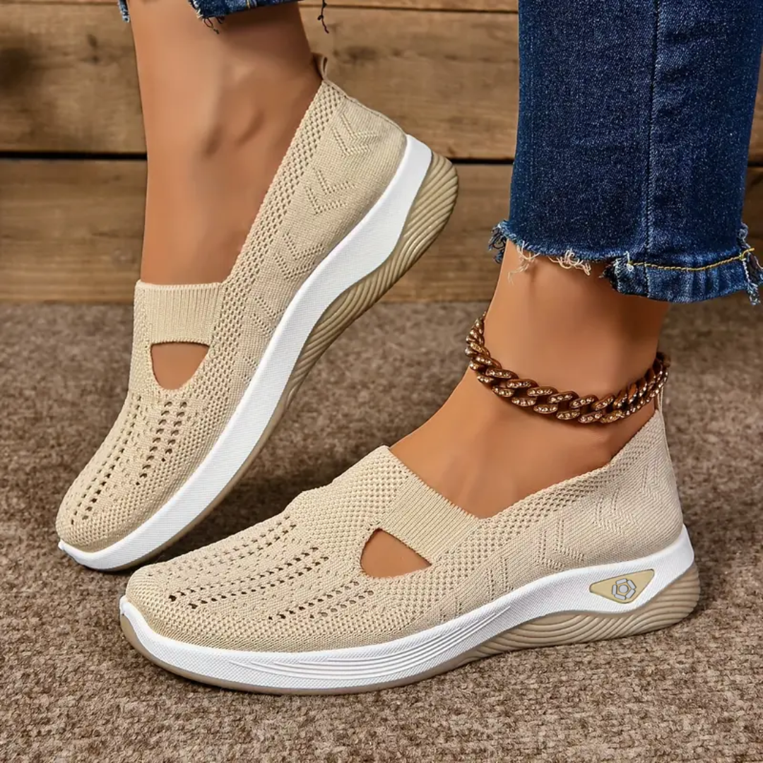 Beige / 11