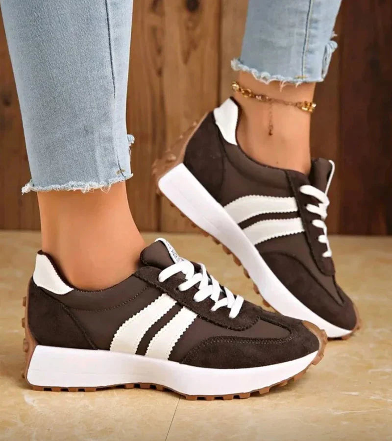 Dark Brown / 11