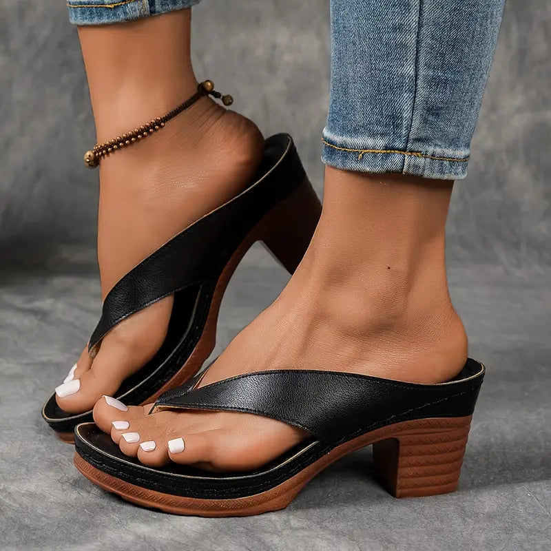 Black / 11