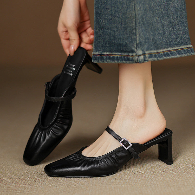 Black / 12