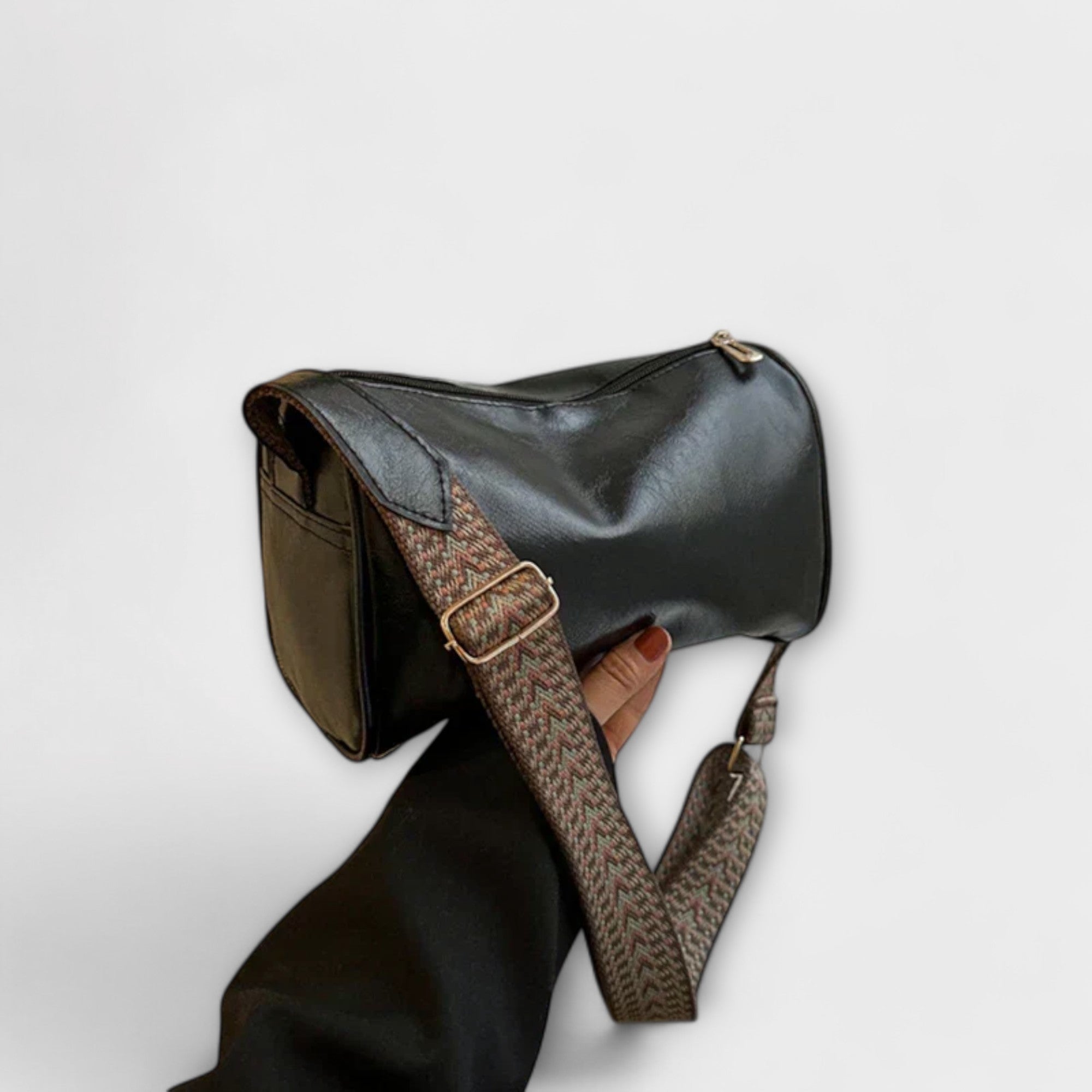 Black / One Size