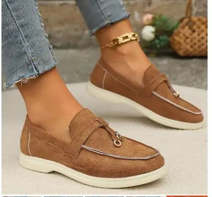 Brown / 11