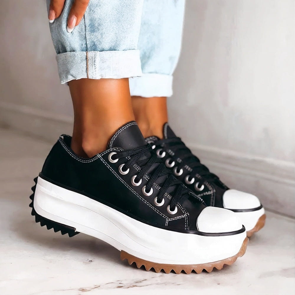 Black / 12